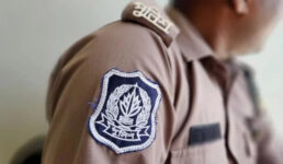 পুলিশের ১৬ ডিআইজিকে বাধ্যতামূলক অবসর