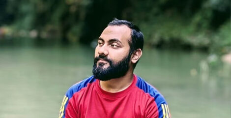 মোটরসাইকেল দুর্ঘটনায় নিভে গেল এক ভাইয়ের প্রাণ