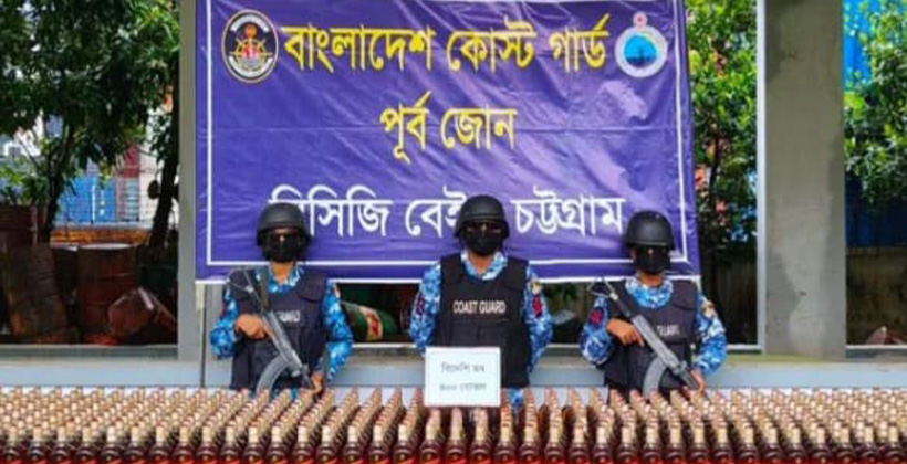 পতেঙ্গায় ১ কোটি ৩৬ লাখ টাকার বিদেশি মদ উদ্ধার, পাচারকারীরা পলাতক