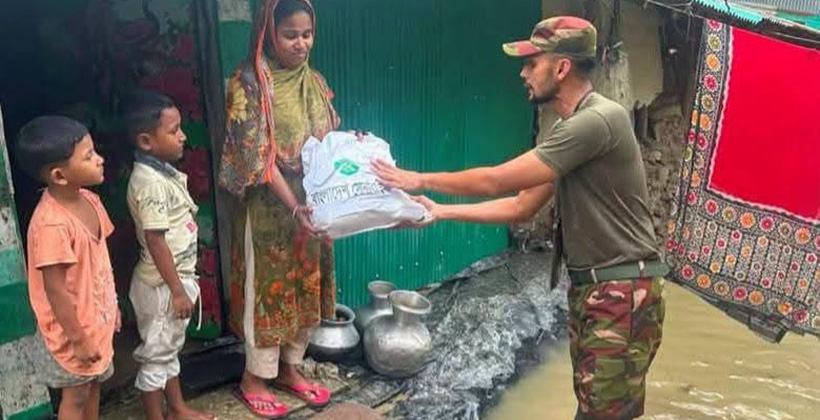 পানছড়িতে বন্যাদুর্গতদের পাশে ৩ বিজিবি: জরুরি ত্রাণ বিতরণ ​