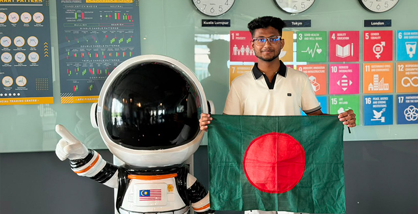 গ্লোবাল লিডারশিপ সামিটে ‘ইনোভেশন ক্রিয়েটর অ্যাওয়ার্ড’ জিতলেন বাংলাদেশের ইফরাত