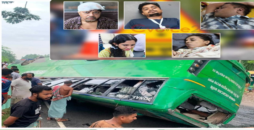 সীতাকুণ্ডে জোনাকি পরিবহনের বাস উল্টে প্রাণ গেল যুবকের, আহত ৬