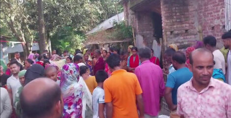 রংপুরে বেপরোয়া ট্রাকের নিচে পিষ্ট বাবা-ছেলে, নাতি মৃত্যুর মুখে