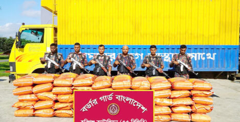 মাধবপুরে কোটি টাকার ভারতীয় পণ্যসহ দুই কাভার্ডভ্যান জব্দ