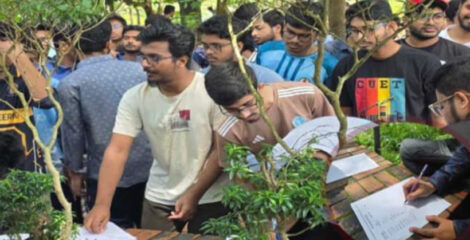 চুয়েটে উপাচার্য বদলের প্রতিবাদে শিক্ষার্থীদের আন্দোলন ও শিক্ষক সমিতির একাত্মতা: শাটডাউন অব্যাহত