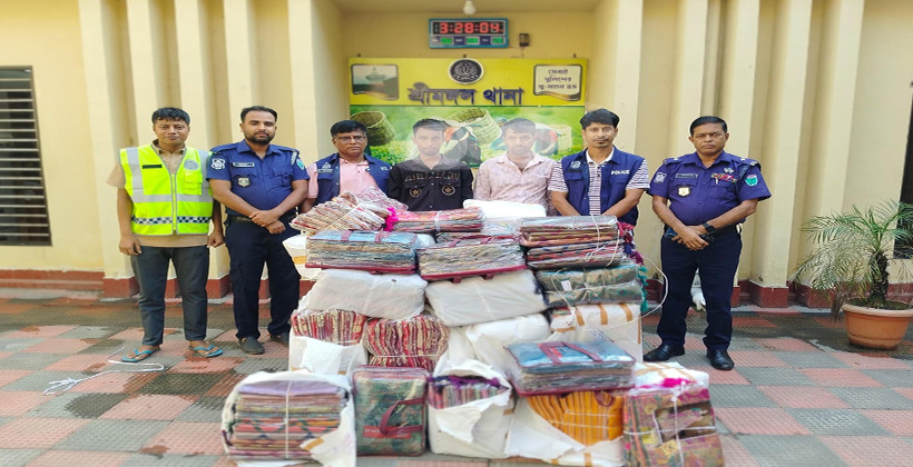 শ্রীমঙ্গলে সাড়ে ১৩ লক্ষ  টাকার ভা’র’তীয় শাড়ি জব্দ, আ’টক – ২