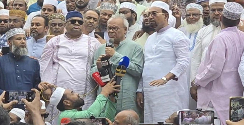 ‘চব্বিশের পরাজিত শক্তিকে কোনো প্রশ্রয় দেবেন না’ : বিরোধী দলগুলোর প্রতি রিজভী