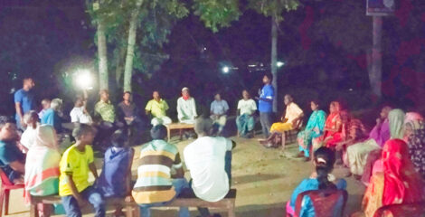 কুড়িগ্রামে তালা দেওয়া স্কুল খুলতে হরিজন, মুসলিম ও সিআরসি কমিটির যৌথ উদ্যোগ