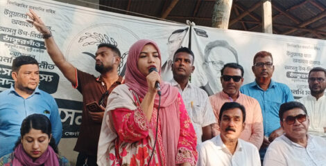 ঠাকুরগাঁওয়ের রুহিয়ায় বাবার পক্ষে ধানের শীষের প্রচারণায় ডা. ফাইজা