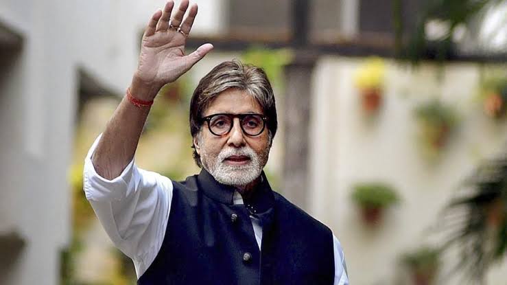 শুটিংয়ে পড়ে আহত অমিতাভ বচ্চন, জানালেন চোটের অবস্থা