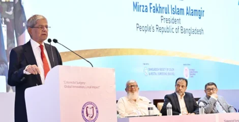 বিদেশে চিকিৎসা নিতে যাওয়ার প্রবণতা কমাতে বিশ্বমানের সেবা নিশ্চিতের আহ্বান রাষ্ট্রপতির