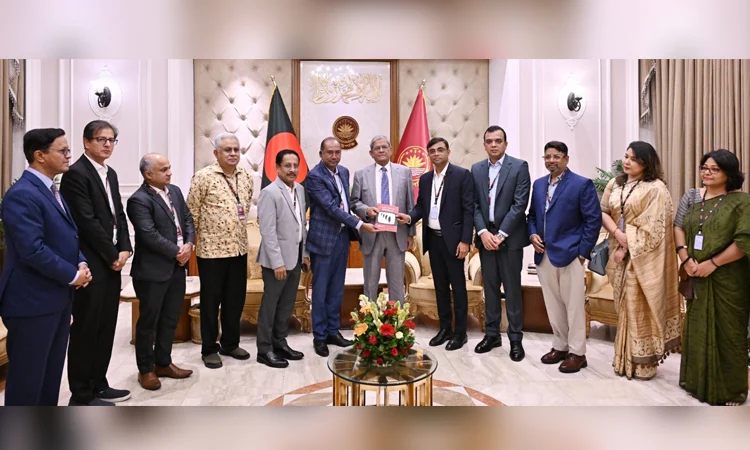 জনআস্থা ধরে রেখে দায়িত্বশীল সাংবাদিকতার আহ্বান রাষ্ট্রপতির