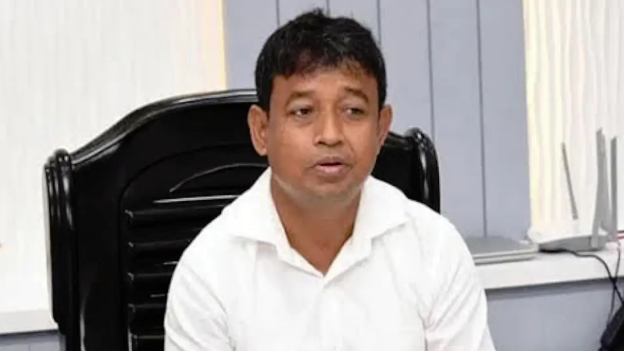 পলায়নের অভিযোগে চাকরি থেকে বরখাস্ত হারুন অর রশীদ