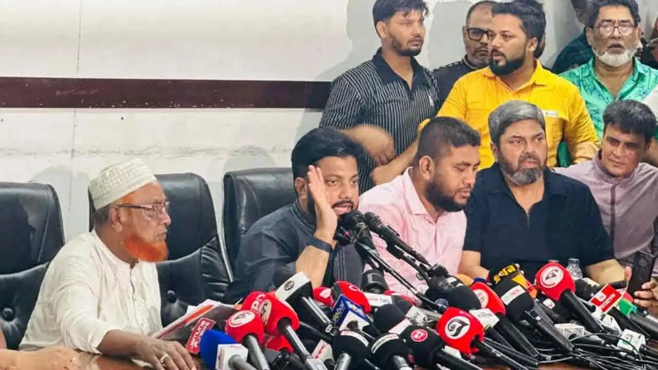 প্রতিমন্ত্রীর পদ ছাড়লেন ইশরাক
