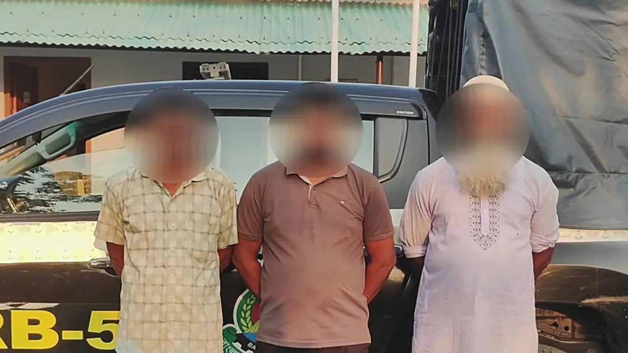 চাঁপাইনবাবগঞ্জে প্রায় ৬ লাখ টাকার জাল নোটসহ গ্রেপ্তার ৩