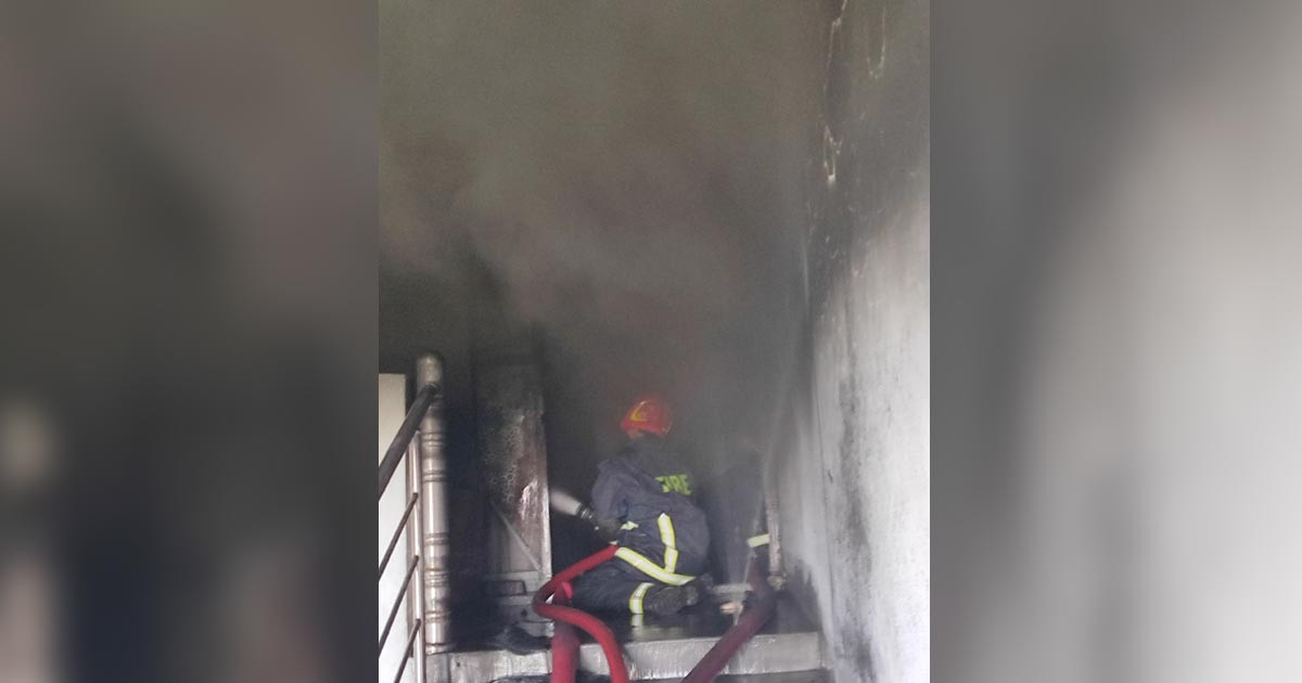 কেরানীগঞ্জে প্লাস্টিক কারখানায় আগুন, নিহত ১