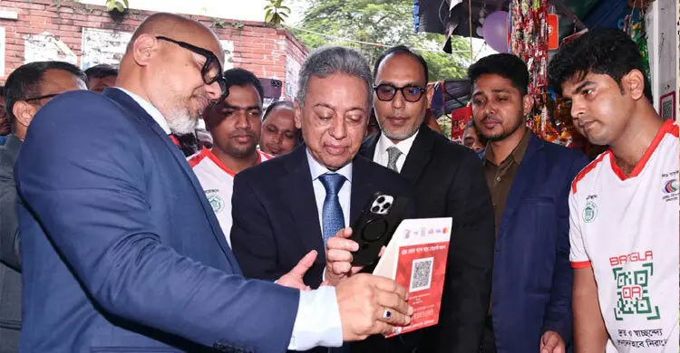 বাংলা কিউআরে লেনদেনে লাগবে না কোনো ফি, উদ্বোধন করলেন অর্থমন্ত্রী