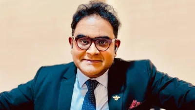 বাংলাদেশের দুর্গাপূজার প্রশংসায় ময়ূখ, বললেন শাবাশ বাংলাদেশ