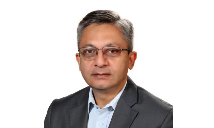 দুধে ভেজাল মেশালে কঠোর ব্যবস্থা, নজরদারি বাড়ানোর নির্দেশ