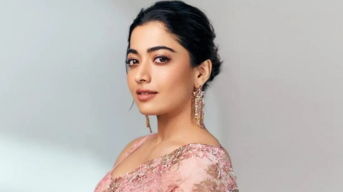 এক বছর ৪০০ পরিবারের খাবারের দায়িত্ব নিলেন রাশমিকা