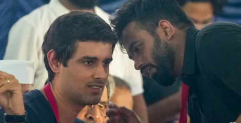 দিল্লিতে বিক্ষোভ ঘিরে ব্যাপক ধরপাকড়, আটক ধ্রুব রাঠীসহ শত শত