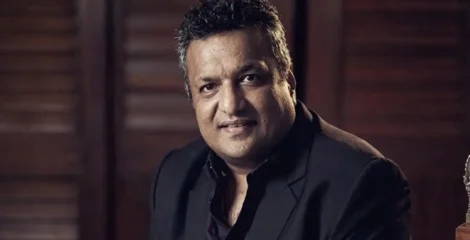 রান্নাঘরে পড়ে মাথায় আঘাত, মারা গেলেন বলিউড নির্মাতা সঞ্জয় গুপ্ত