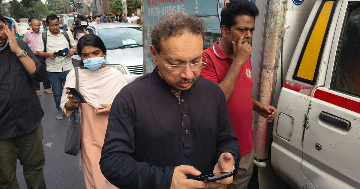 আত্মহত্যার প্রশ্নই ওঠে না, তাহসিফের বাবার দাবি
