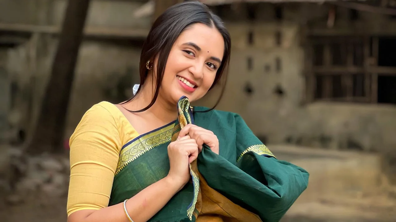 মস্তিষ্কে টিউমার, এখন কেমন আছেন অভিনেত্রী বৃষ্টি